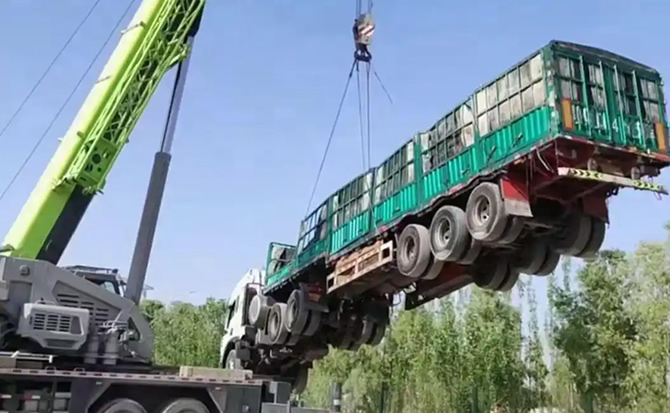 苍溪道路脱困救援案例